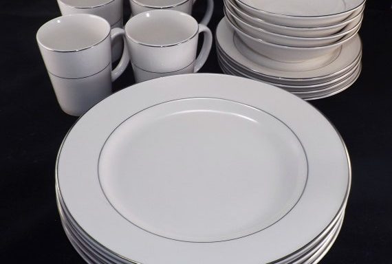 White with Silver Trim Dinnerware